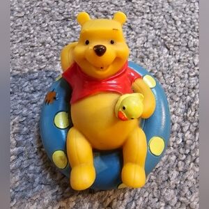 Winnie The Pooh Vintage Bathtub Squirter